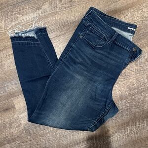 Old Navy Women's Ankle Jeans in Dark Blue